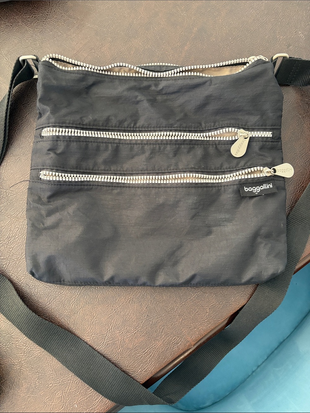 Baggallini Black Nylon Crossbody Organizer with Silver Zippers